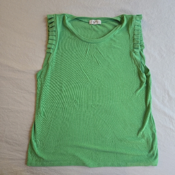 THML Tops - THML Kelly Green Ribbed Tank Top Pleated Ruffle Sleeves L